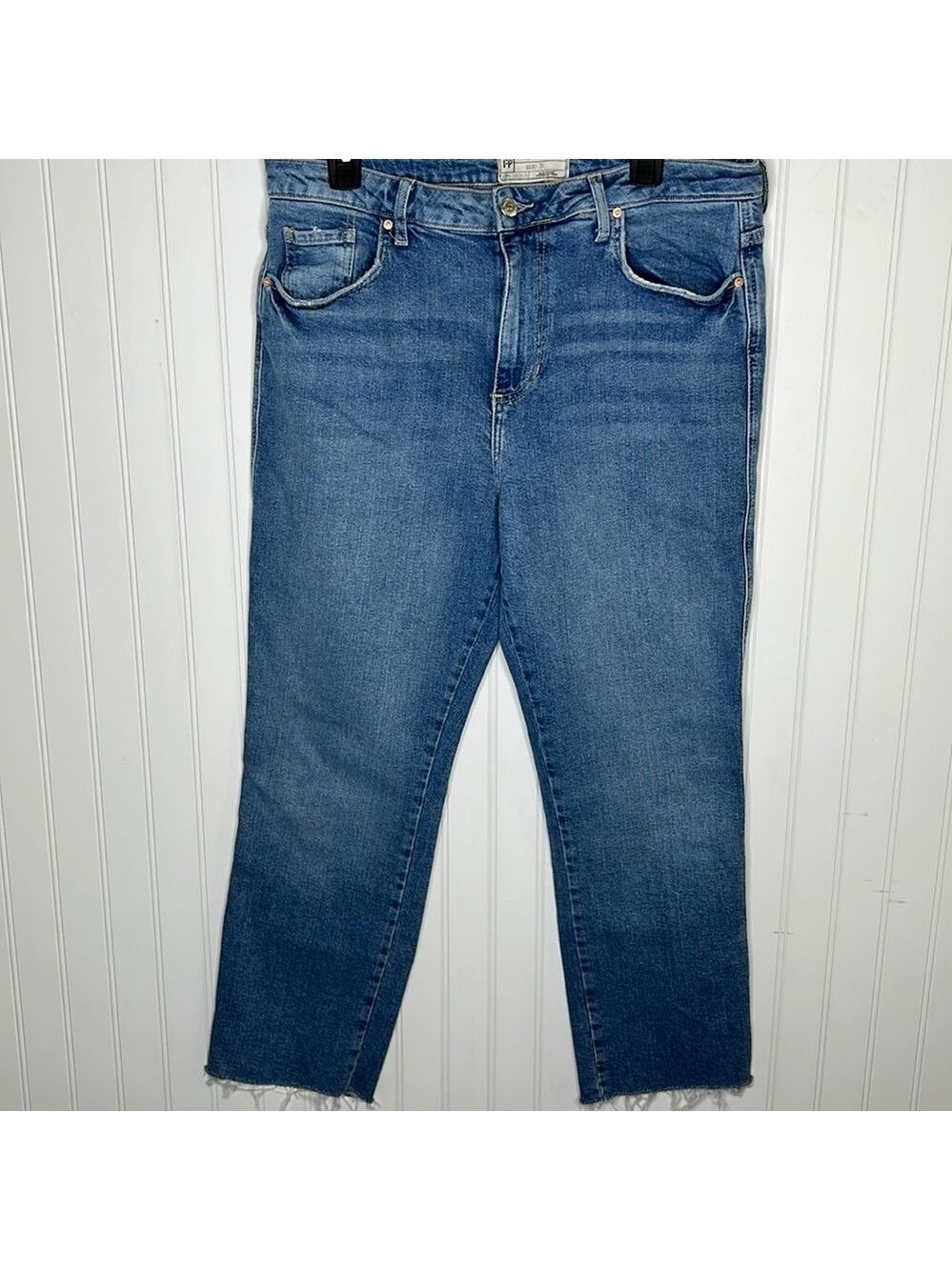 Free People Raw Hem Crop Jeans Size 31
